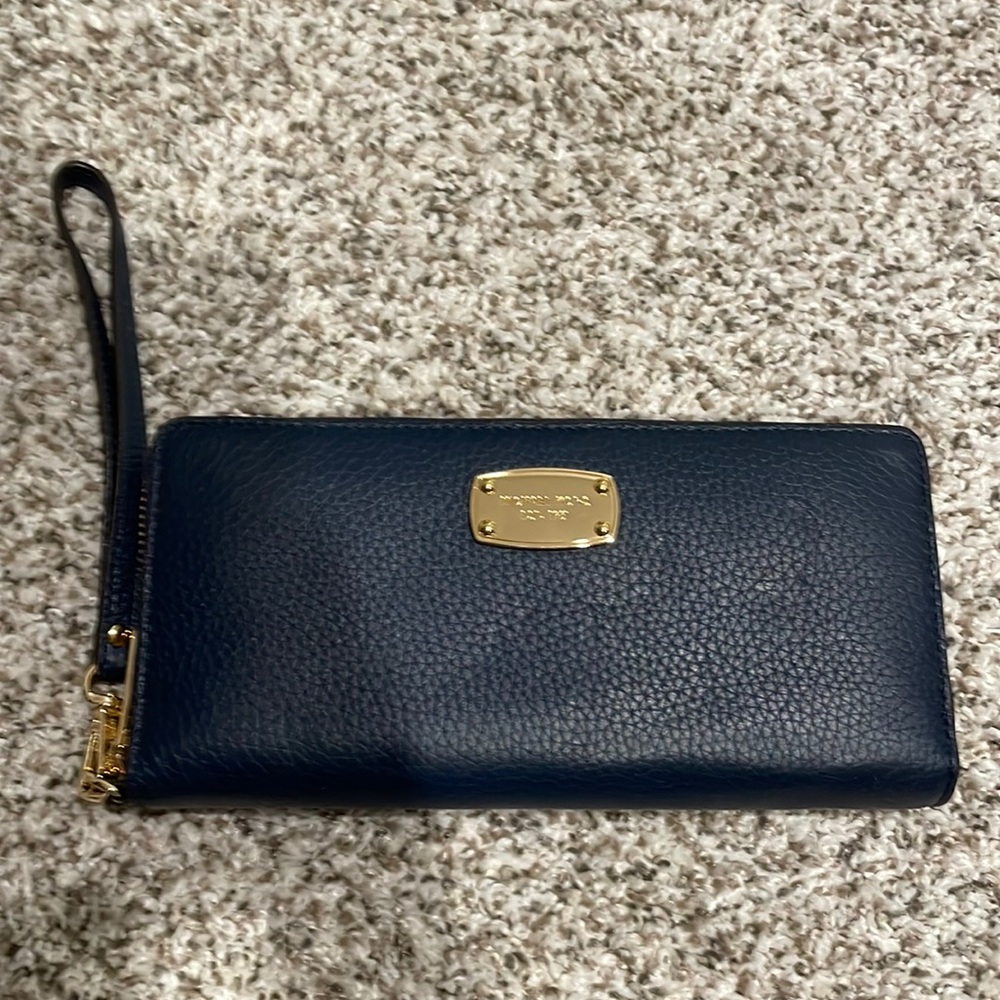 Navy Michael Kors Wristlet/Wallet